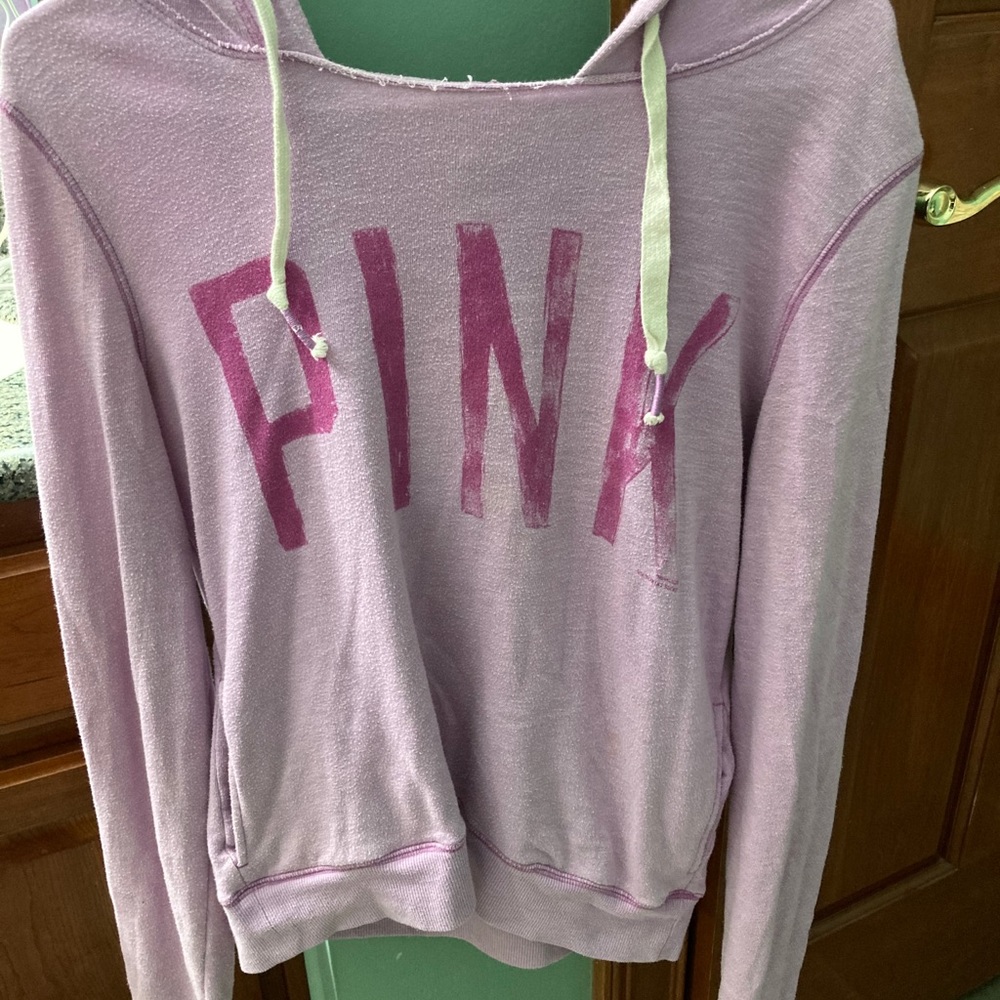 Women’s PINK Victoria’s Secret Sweatshirt